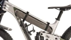 Easy Camp Energy 200 Compact Tent -World Of Camping 120445 energy 200 compact feature photo8