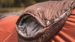 Robens Serac 600 Sleeping Bag - LEFT ZIP -World Of Camping 250173 serac 600 feature photo 12