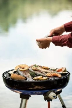 Cadac Carri Chef 50 BBQ/Chef Pan Combo -World Of Camping cad corp carri chef 7260 scaled 1