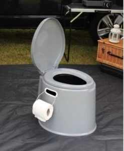 Blue Diamond Nature Calls 6ltr Standard Portable Toilet 7 Blue Diamond Nature Calls 6ltr Standard Portable Toilet -World Of Camping outdoor revolution nature calls standard portable toilet