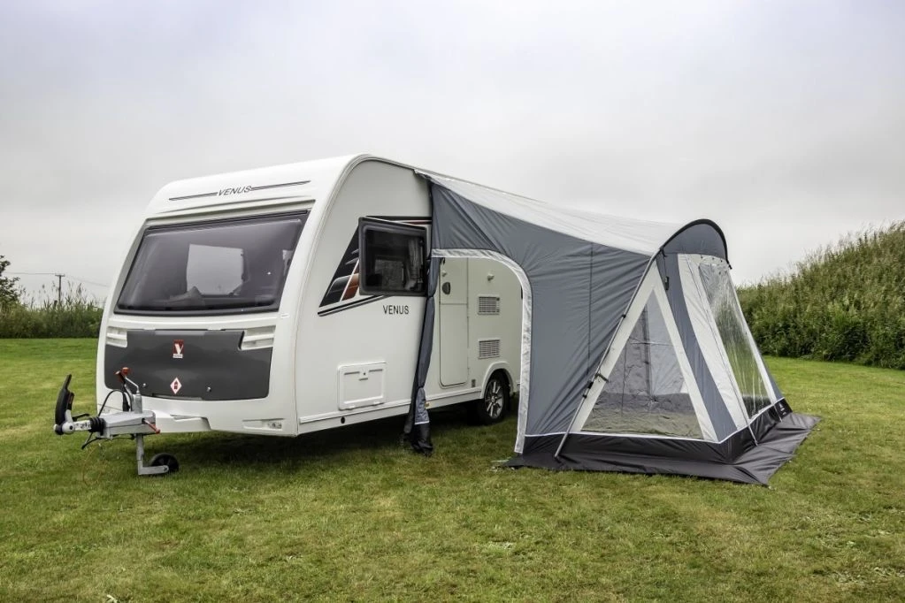 Sunncamp Swift Deluxe 325 SC Caravan Awning 3 Sunncamp Swift Deluxe 325 SC Caravan Awning - Image 3